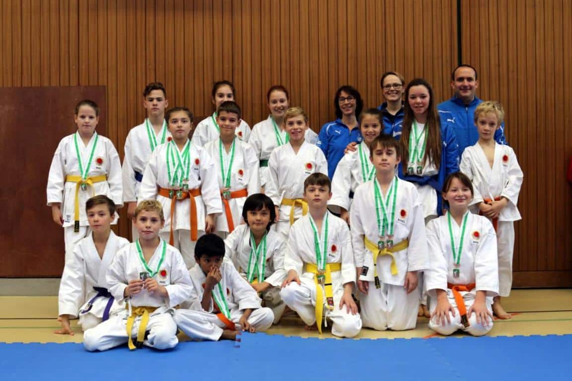 Karatekai Basel - Erfolgreiche Kids am SKR Herbstturnier 2016