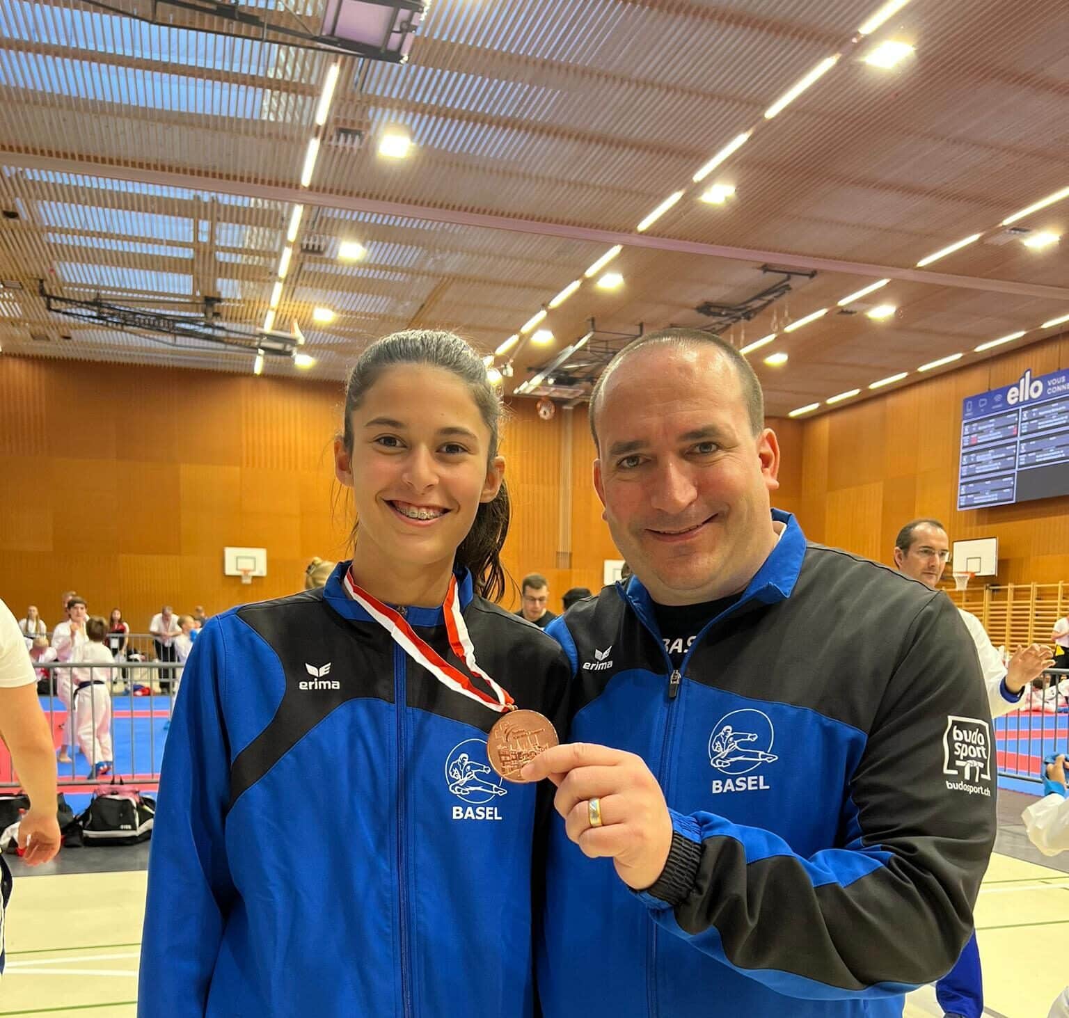 Karatekai Basel - weitere Bronzemedaille für Claire Stevens