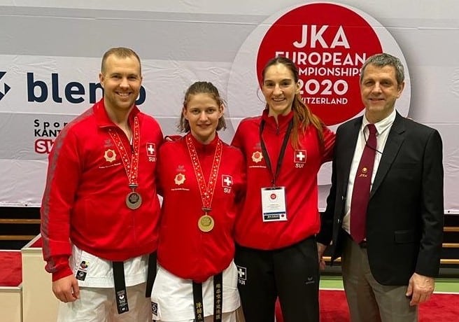 Zora Und Tobias Gewinnen Im Team Medaillien Karatekai Basel