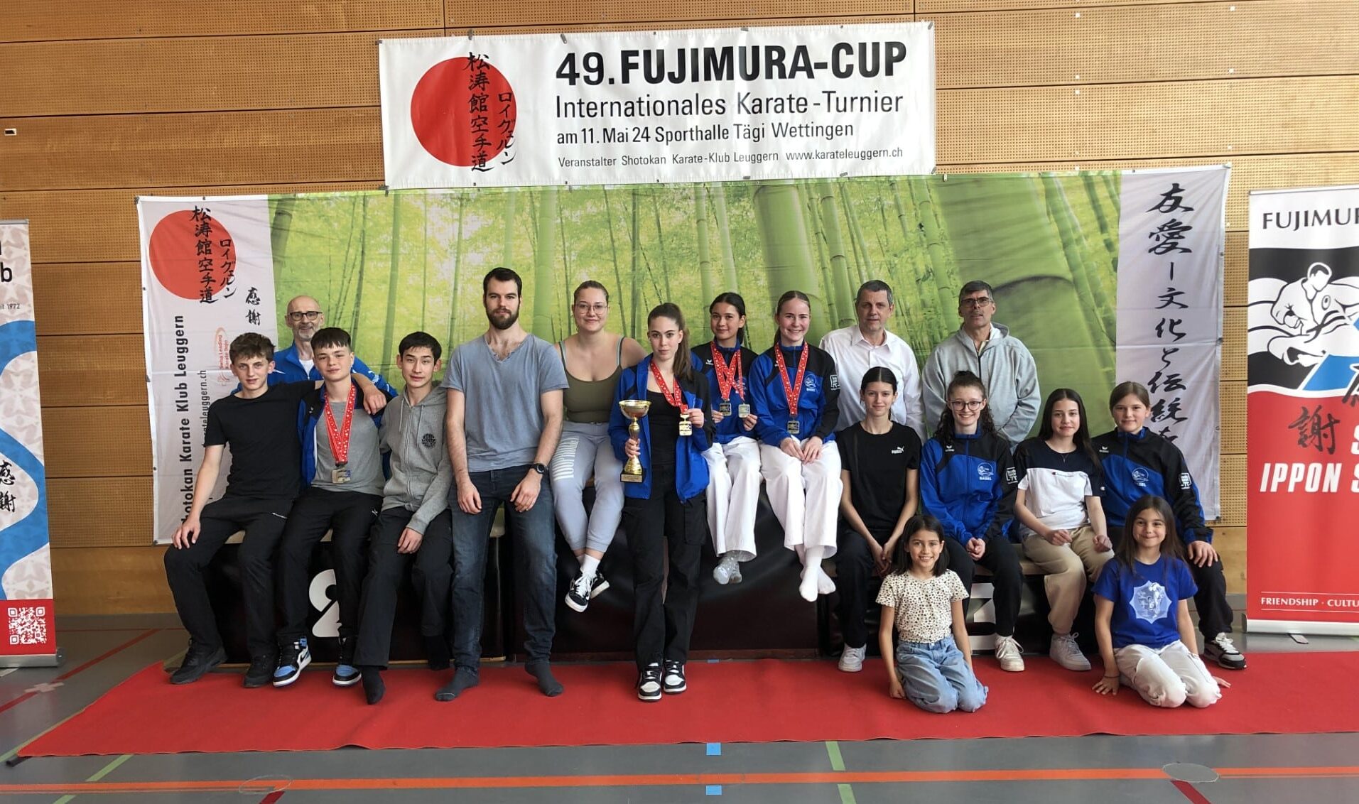 Karatekai Basel - 13 Medaillen am 49. Fujimura Cup